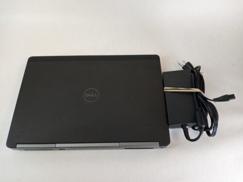 Dell Precision 7520 Xeon E3 1545M v5 2.9 GHz 32 GB 128 GB SSD Windows 10 Pro