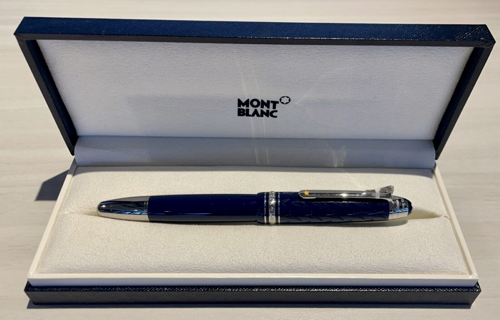 MONTBLANC MEISTERSTÜCK LE PETIT PRINCE LEGRAND ROLLERBALL PEN 118053