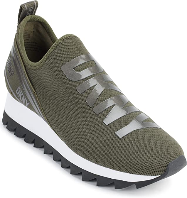 Size: 8.5/ Color: Military Green