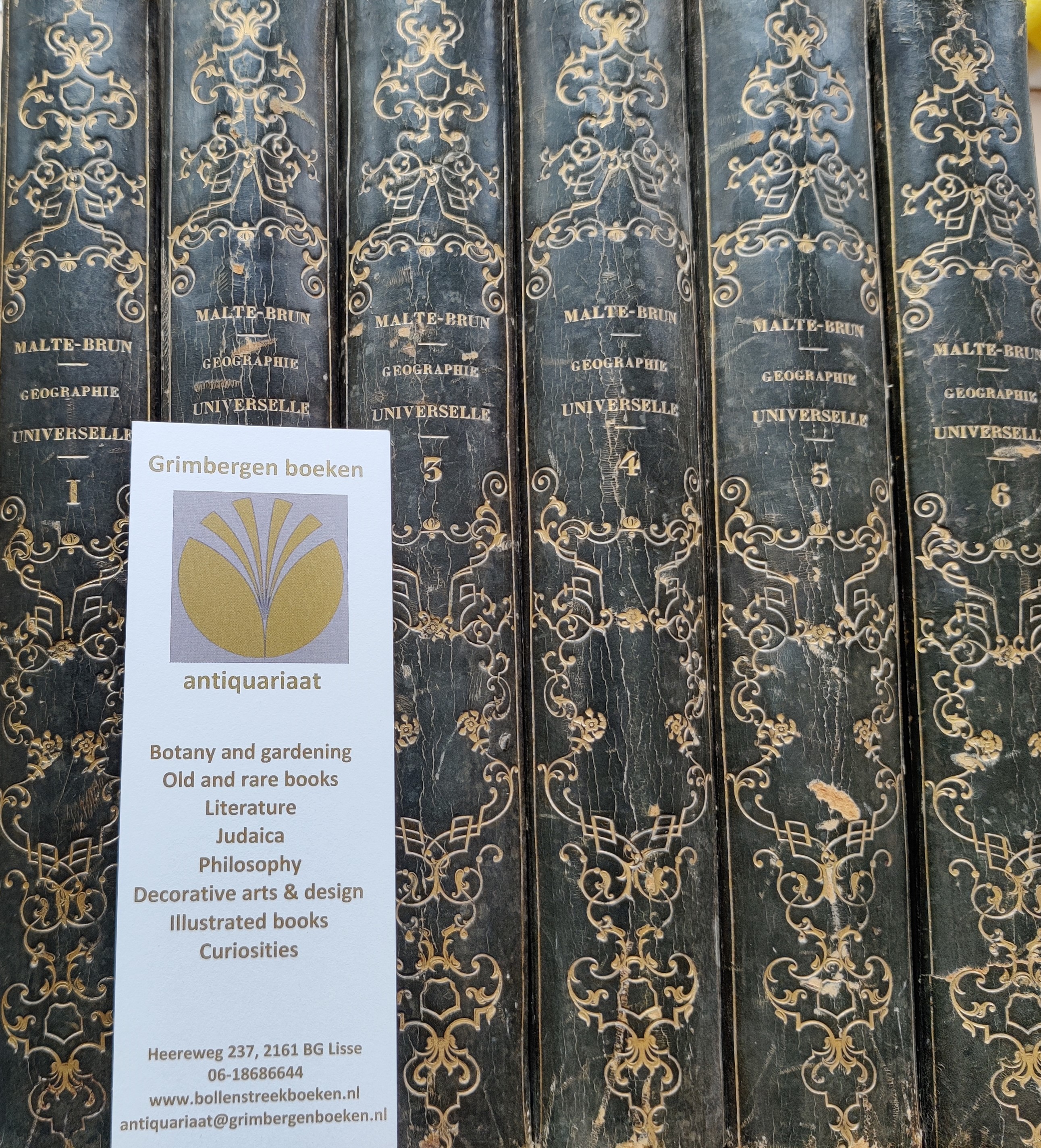 Précis de la Géographie Universelle ou description de toutes les parties du monde. 6 volumes. - From Netherlands to U.S.A.